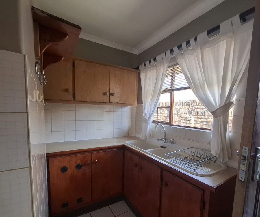2 Bedroom Property for Sale in Pellissier Free State
